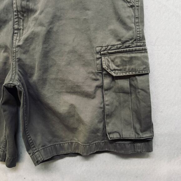 VTG 90s Gap Mens Size 40 Cargo Shorts Utility Y2K Dark Green Pockets Casual - Picture 4 of 10